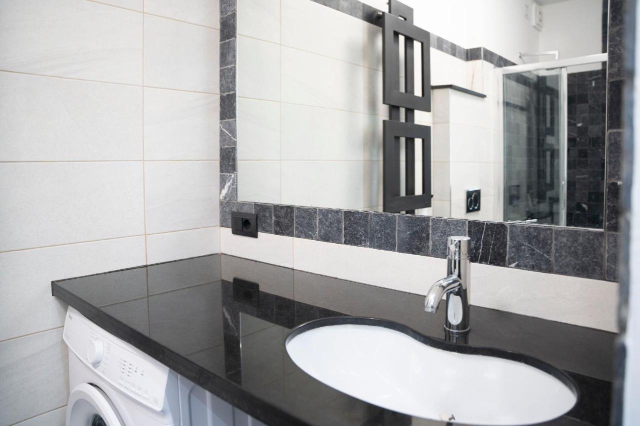 דירות ססטרי לבאנטה 021 - Casa Ponente Con Terrazzo - Centro Citta, Carruggio E Mare Baia Del Silenzio A 500 M מראה חיצוני תמונה